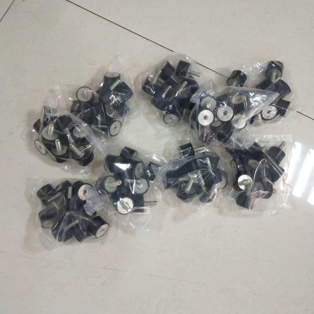 Rubber isolator Mounts (17)